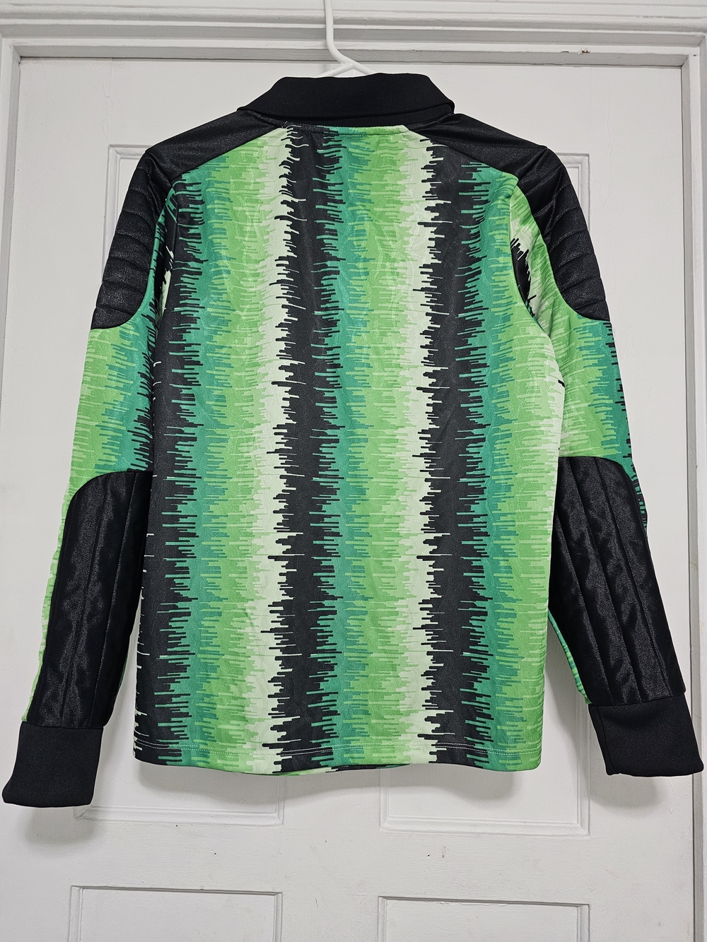 adidas Originals Men’s Long Sleeve Striped Polo Green/Black Logo Size M FM1980 - Picture 5 of 14